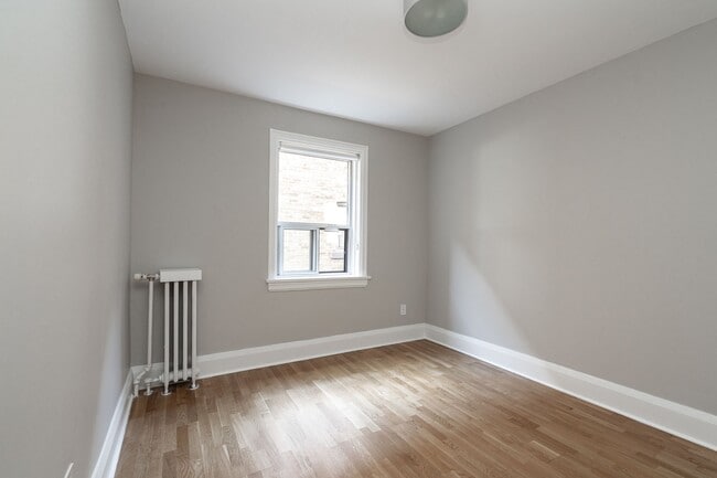 Photo du bâtiment - 145 Arlington Avenue