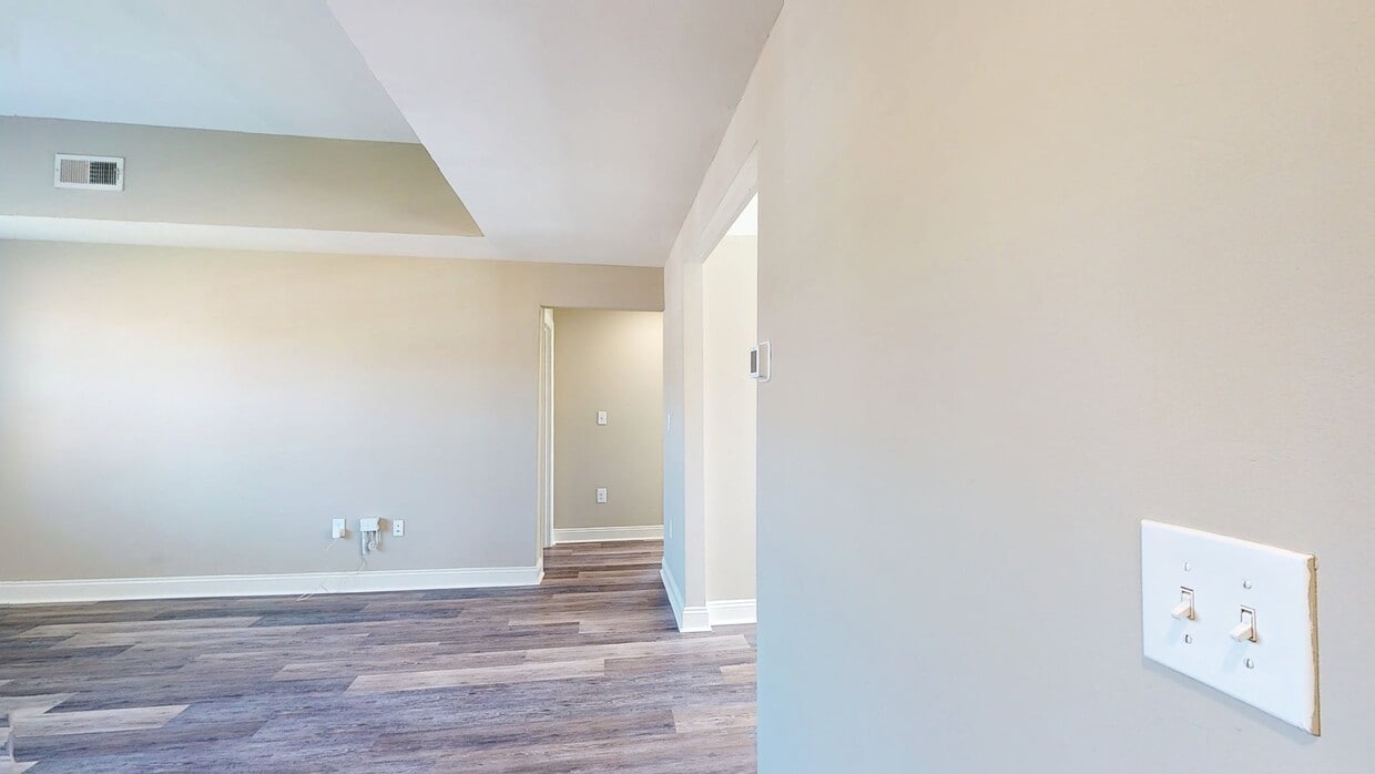 Photo - Rodgers Forge Apartments