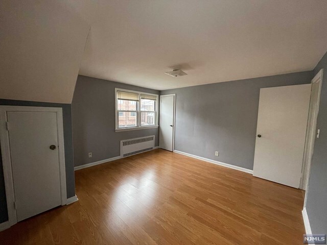 Building Photo - 335 8th St
