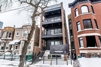 Building Photo - 3541 N Sheffield Ave