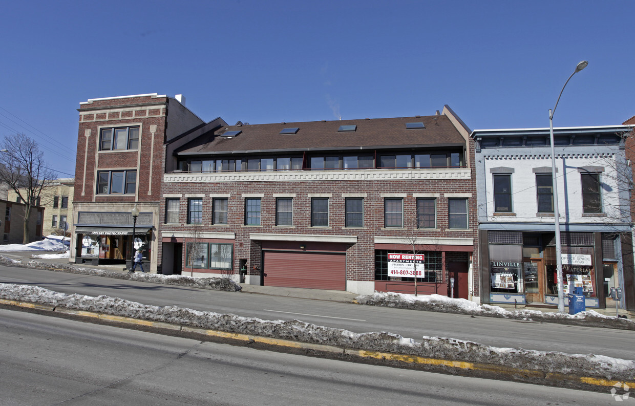 Building Photo - Capital Park Apartments