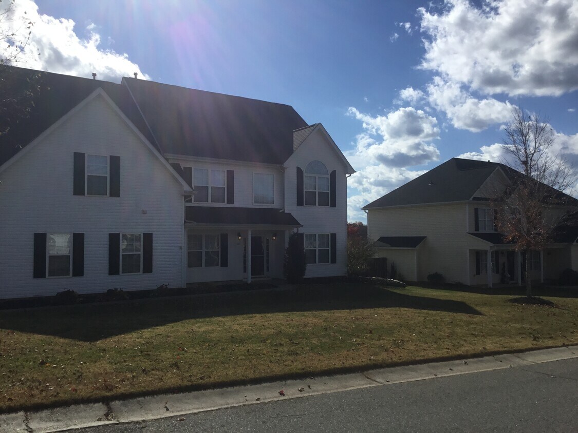 182 Madelia Place House Rental in Mooresville, NC