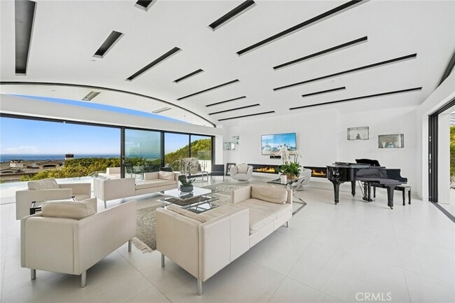 Foto del edificio - 4607 Perham Rd