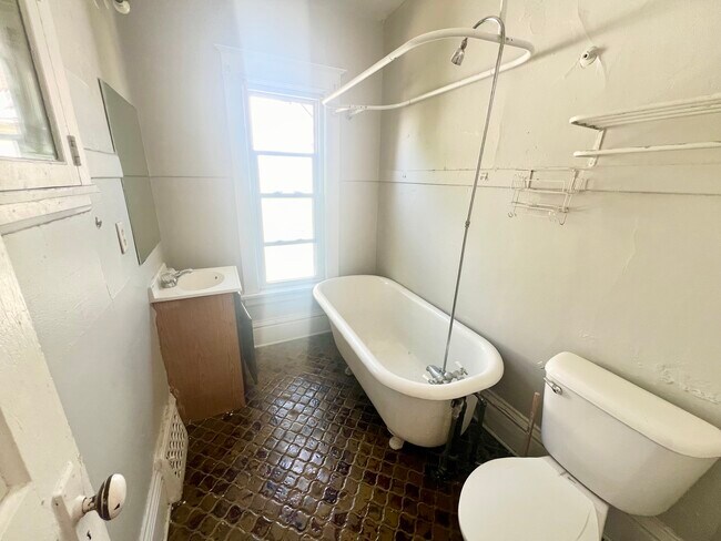 Foto del edificio - 1811 60th St
