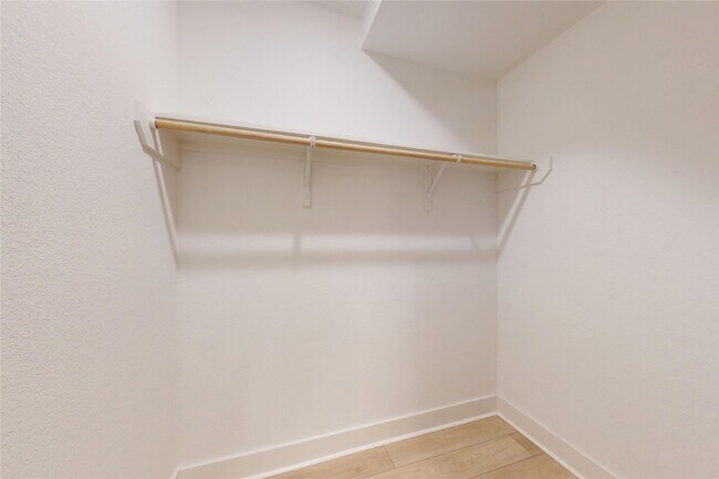 Foto del edificio - 3113 Somerset Levens Ln