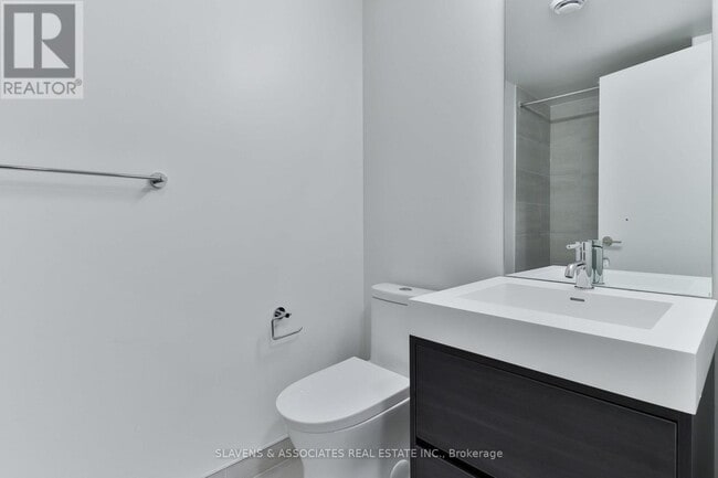 Building Photo - 9 Tecumseth St.