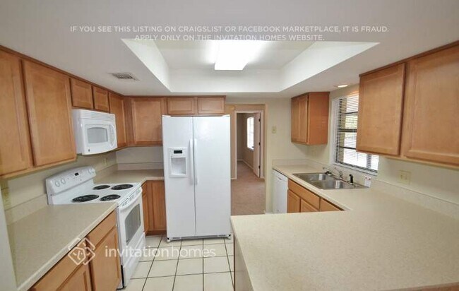 Foto del edificio - 2931 Autumnwood Trail