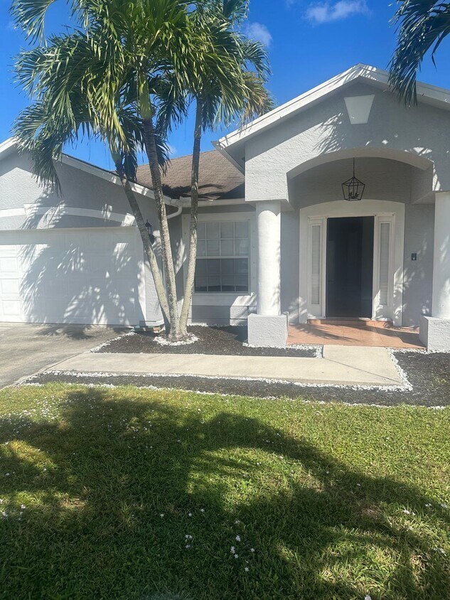 Foto principal - 4397 SW Calah Cir