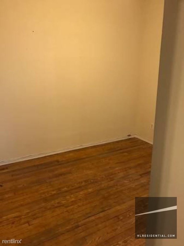Foto principal - 4211 Broadway