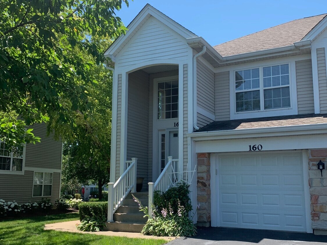Foto principal - 160 Fairfield Ln
