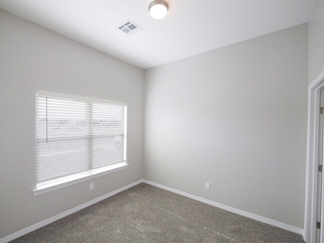 Foto del edificio - 905 Gulf Streams Ave