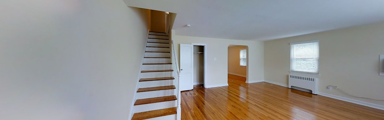 Photo - Lynnewood Gardens Apartments