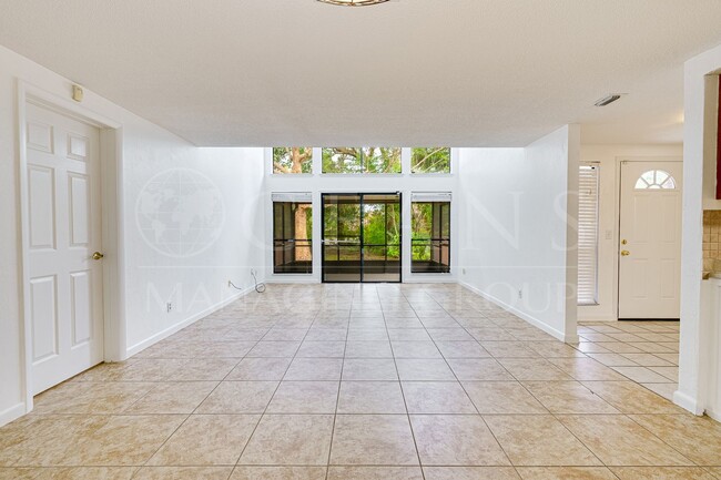 Foto del edificio - Centrally Located Home in Ormond Beach