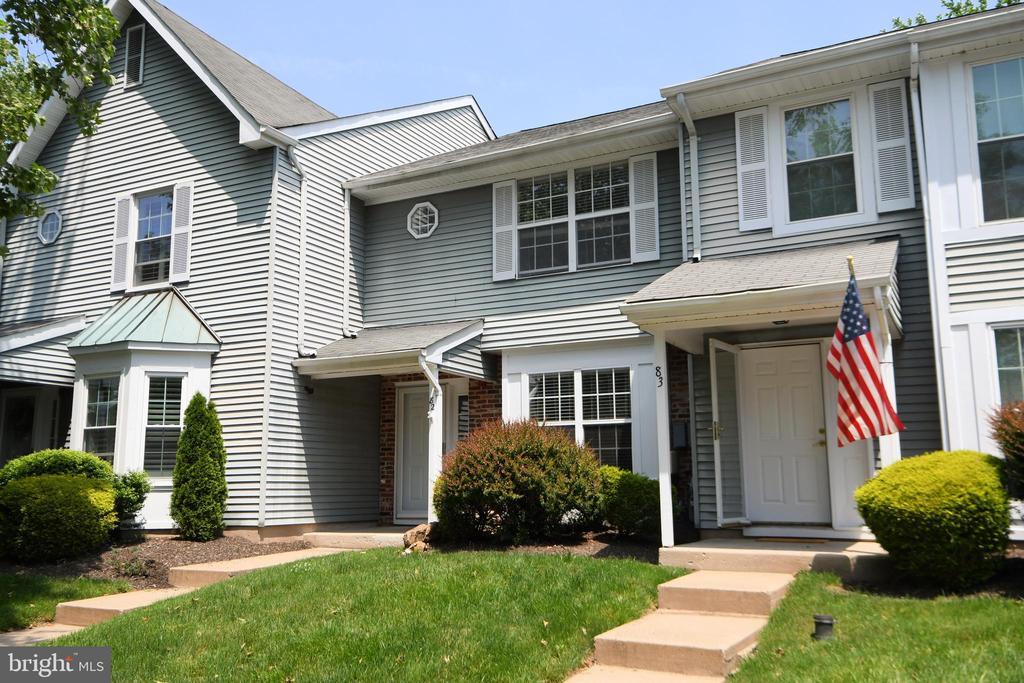 Foto principal - 82 Greenridge Cir