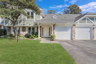 Building Photo - 215 Coventry Cir