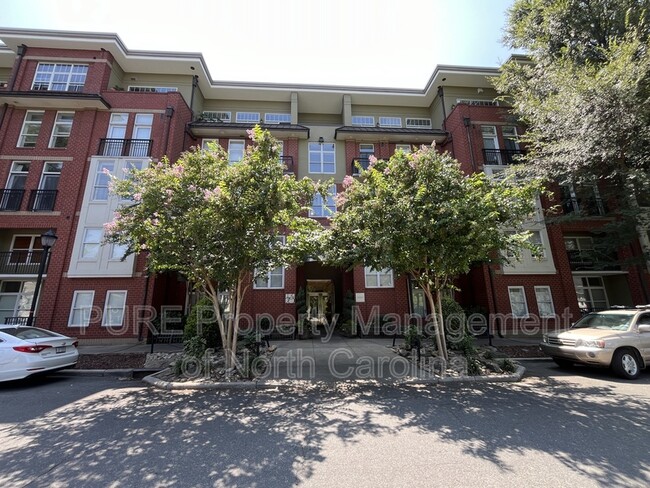 Foto del edificio - 1320 Fillmore Ave