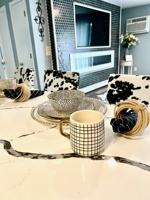 Building Photo - N Kensington Drive