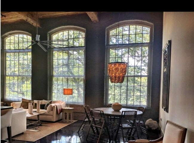 Interior Photo - The Carlisle Apartments