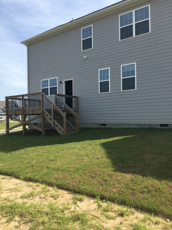 Foto del edificio - 2353 Longmont Dr
