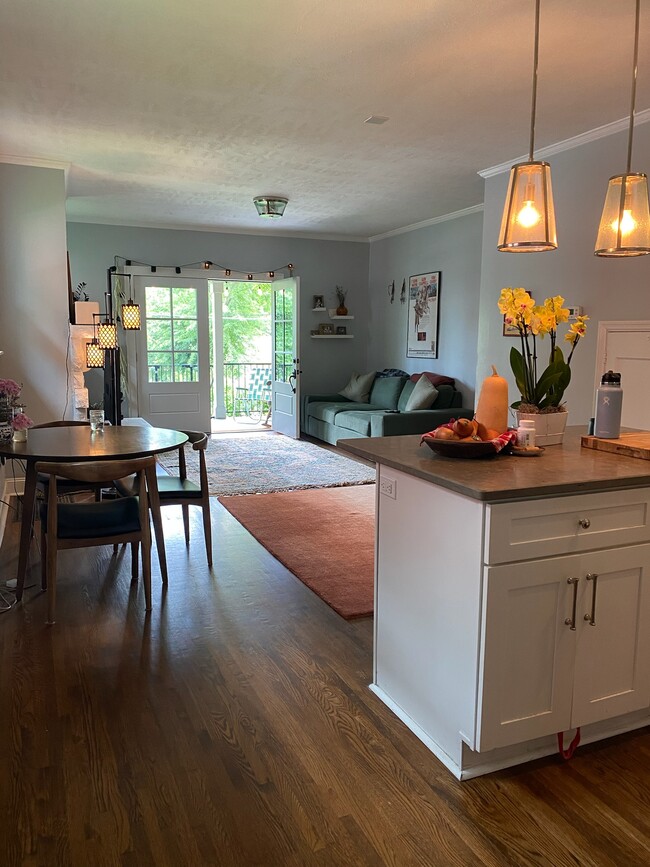 Photo - 1128 Granada Ave House