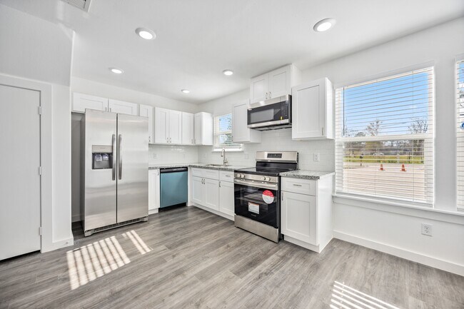 Foto del edificio - 2320 Wavell St