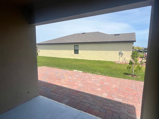Building Photo - 6714 Topaz Dr