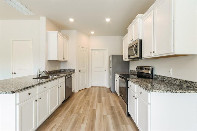 Foto del edificio - 10417 Sweetwater Creek Dr