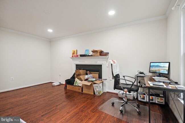 Building Photo - 13175 Autumn Hill Ln