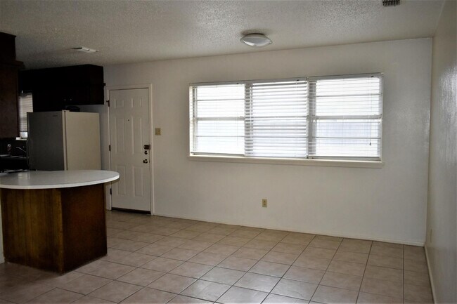 Foto del edificio - 5410 24th St
