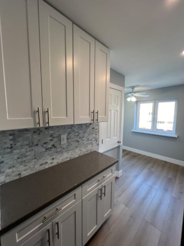 Building Photo - 61-60 69th Ln