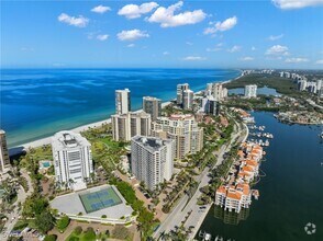 Building Photo - 4451 Gulf Shore Blvd N
