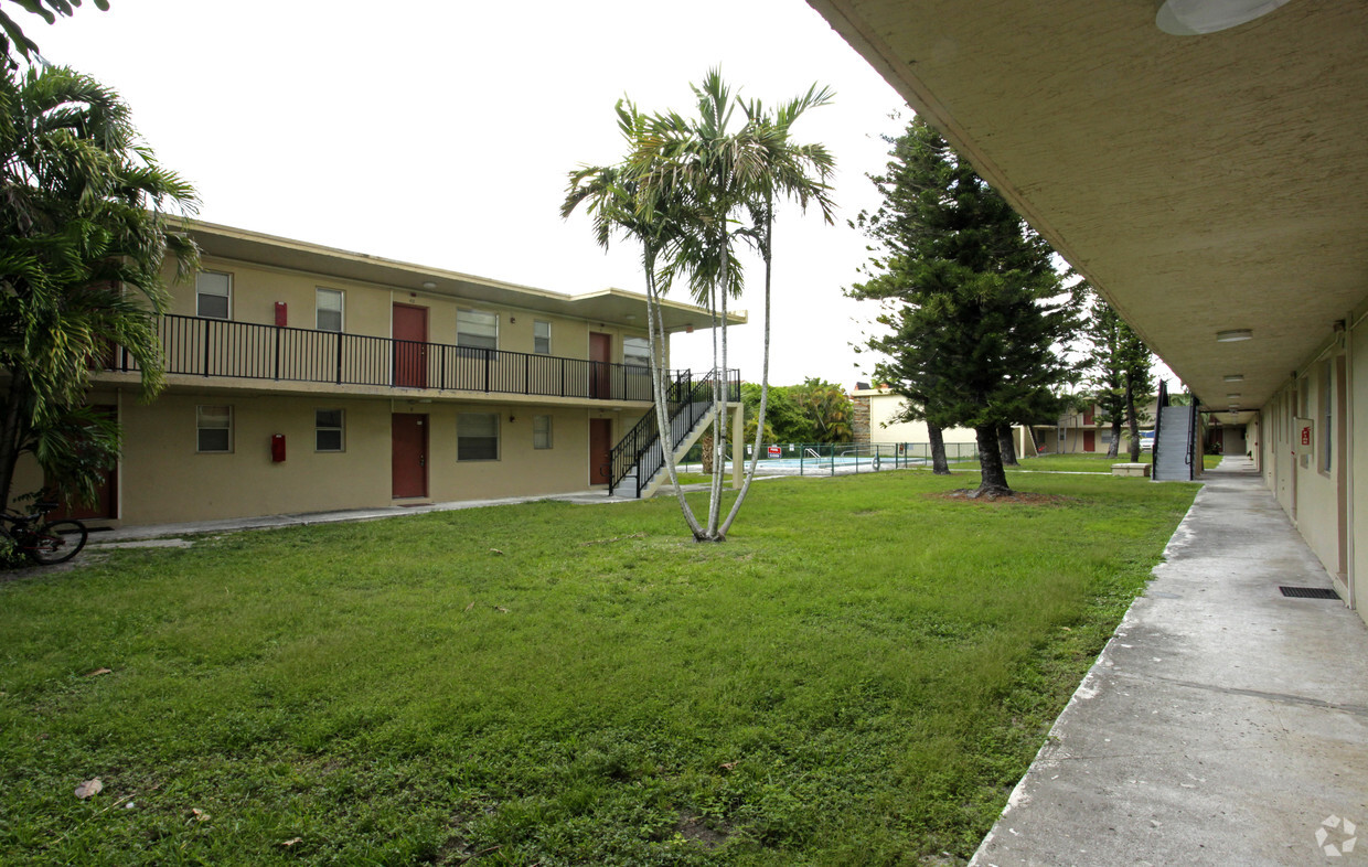 Primary Photo - Athena Apartments