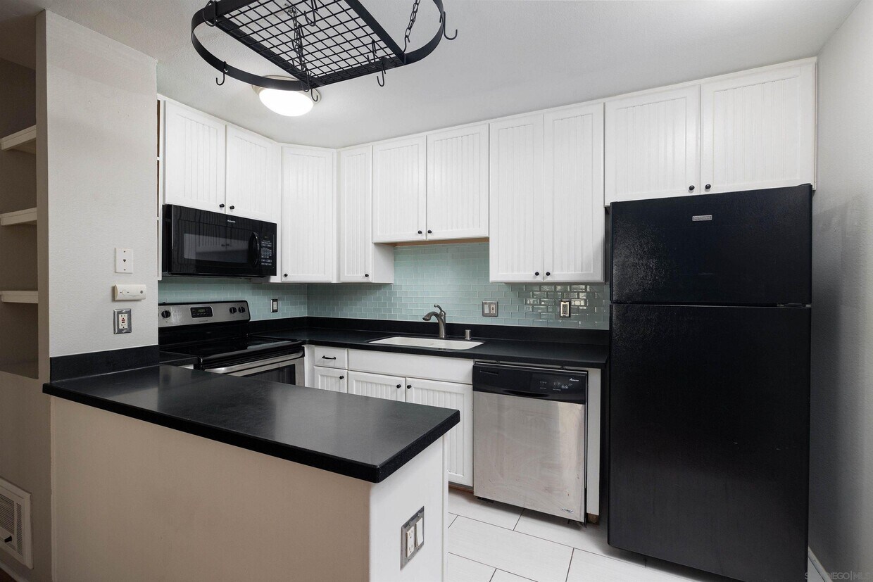 84 Apartments for Rent in Mission Valley, CA Westside Rentals