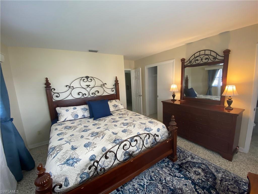 Building Photo - 5735 Flamingo Dr