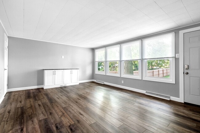 Building Photo - 8900 Moritz Ave