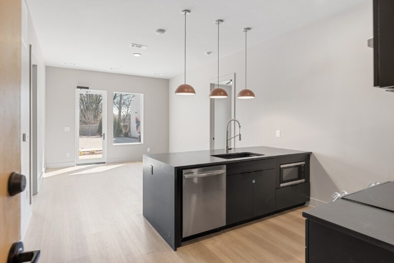 Foto principal - 1090 Haysboro Ave
