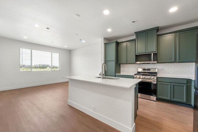 Foto del edificio - Brand New 3 Bed Townhome in Timnath Ranch