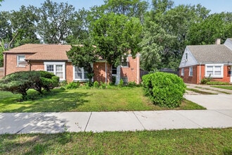 Building Photo - 9722 S Merrion Ave