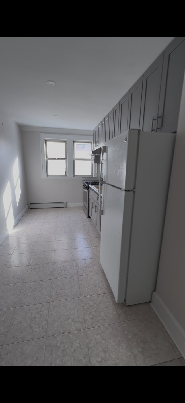 Foto del edificio - 4518 164th St