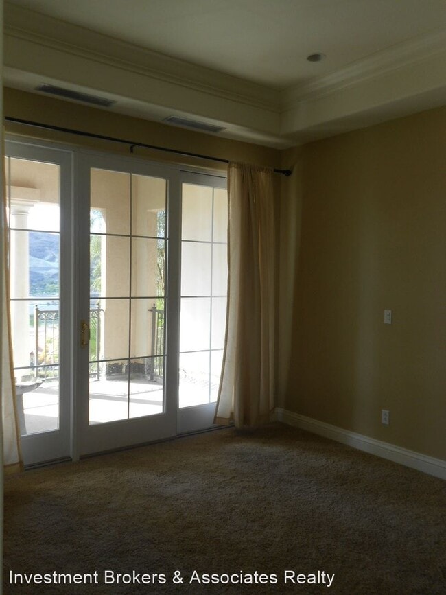 Building Photo - 3 br, 3 bath House - 20 Via Vasari  #22201