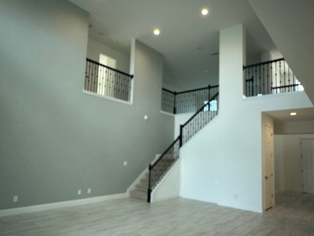 Building Photo - "Spacious Elegance in St. Cloud: 5-Bedroom...