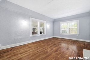 Building Photo - 527 Fulton Ave