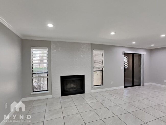 Building Photo - 4744 O'Bannon Dr