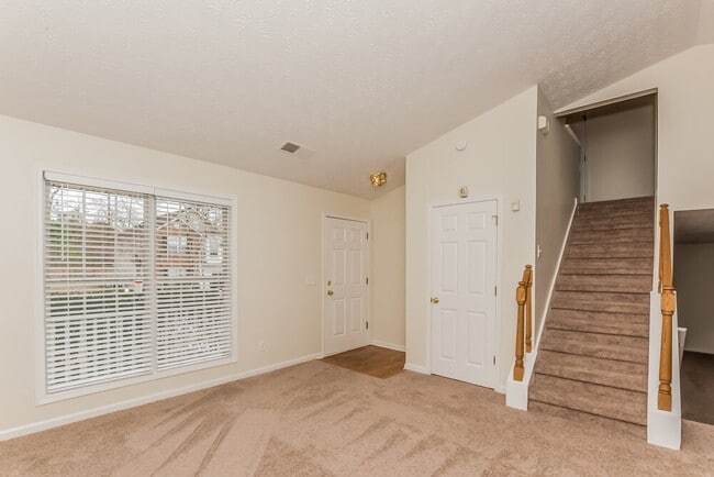Building Photo - 4169 Riverbank Ct