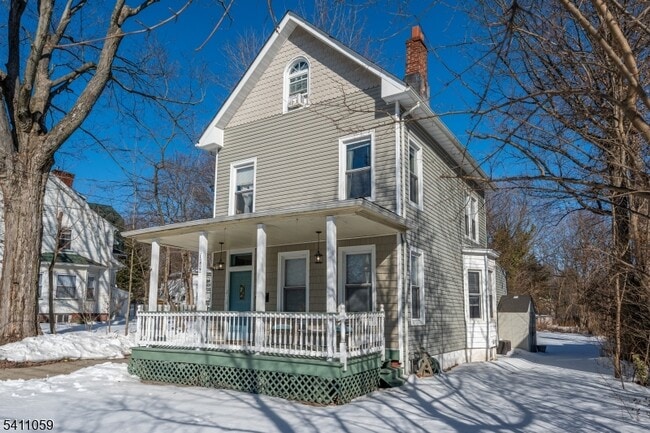 Building Photo - 189 Washington St