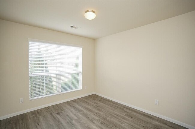 Building Photo - 4934 Hidden Nest Ct