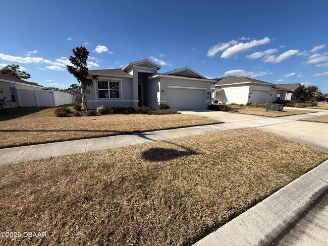 Foto del edificio - 412 Three Oaks Dr