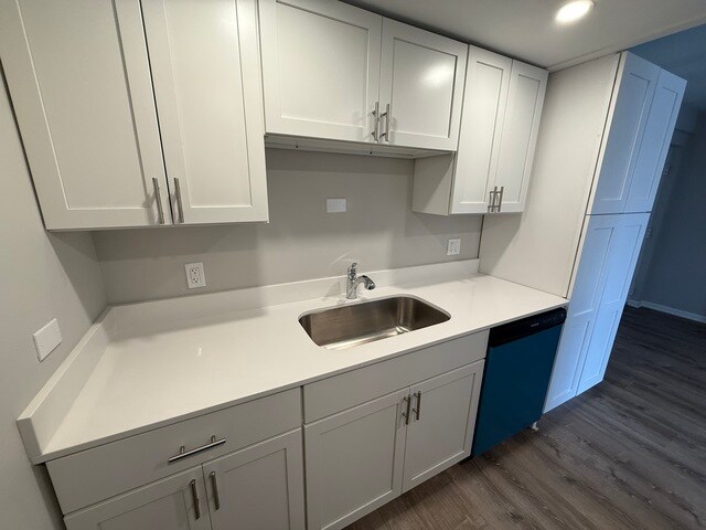 Foto del edificio - 1124 Des Plaines Ave