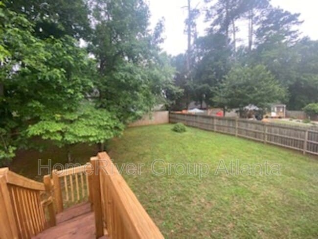 Building Photo - 2207 Boulder Springs Dr