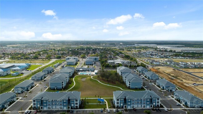 Building Photo - 1019 Dunson Park Blvd